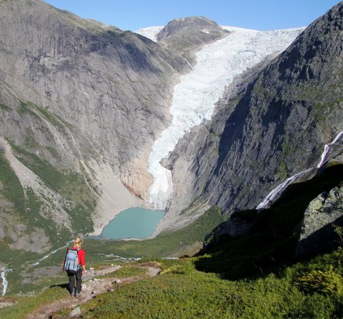    In the world of ice V mire l'da En el mundo de hielo Nel mondo di ghiaccio In der Welt von Eis