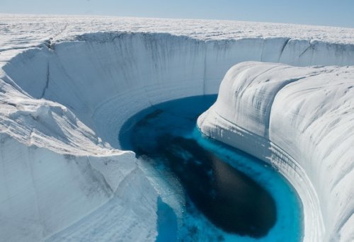    In the world of ice V mire l'da En el mundo de hielo Nel mondo di ghiaccio In der Welt von Eis