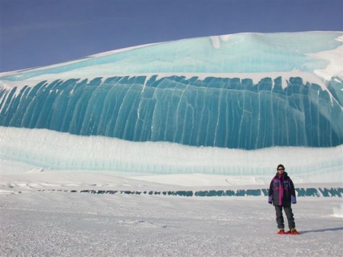    In the world of ice V mire l'da En el mundo de hielo Nel mondo di ghiaccio In der Welt von Eis