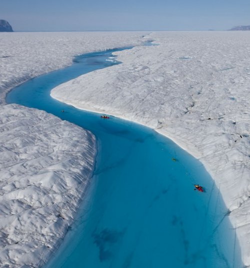    In the world of ice V mire l'da En el mundo de hielo Nel mondo di ghiaccio In der Welt von Eis