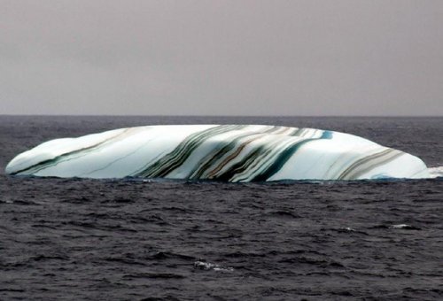    In the world of ice V mire l'da En el mundo de hielo Nel mondo di ghiaccio In der Welt von Eis