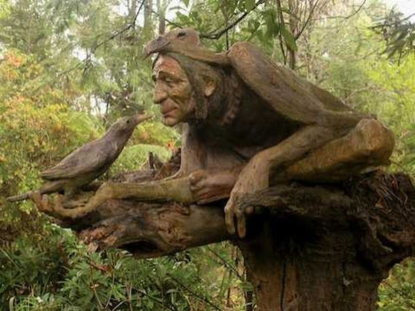    Garten Holzskulpturen Giardino sculture in legno Jardín de esculturas de madera Garden wooden sculptures