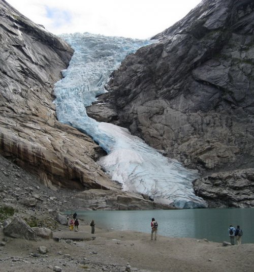    In the world of ice V mire l'da En el mundo de hielo Nel mondo di ghiaccio In der Welt von Eis